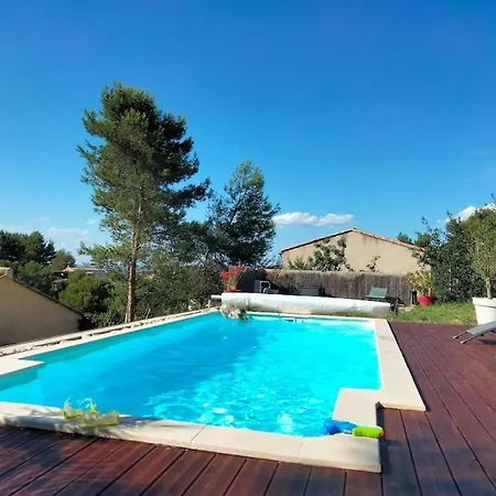 Grande Avec Piscine En Provence Beaucaire (Gard)